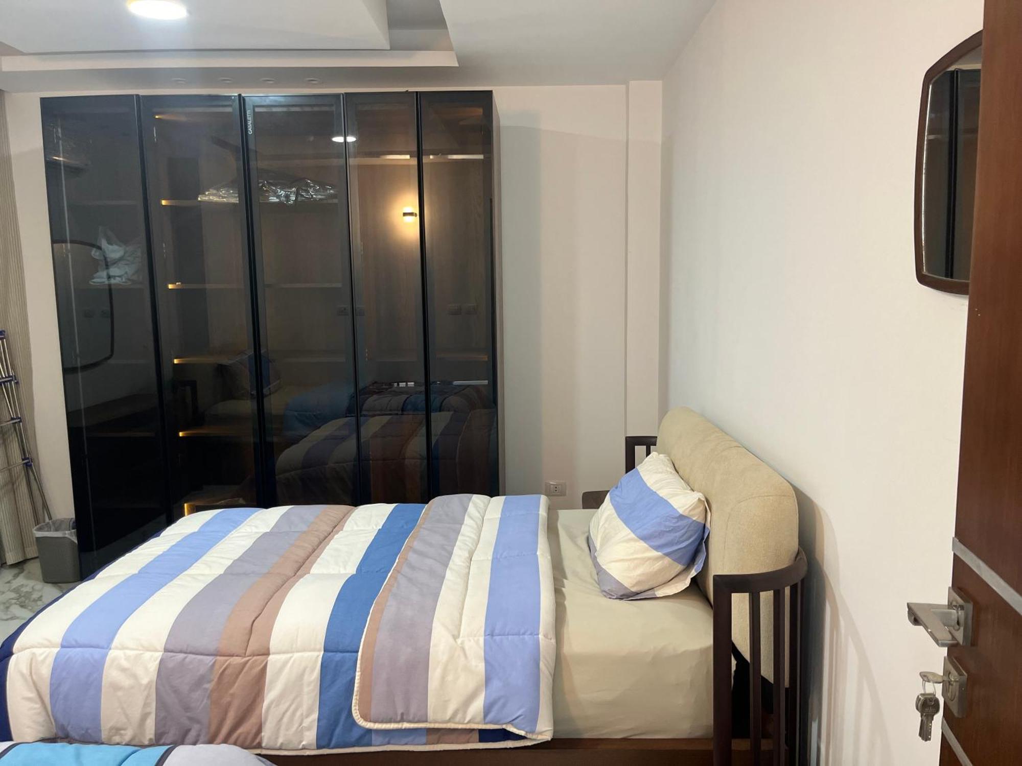 3 Bedroom Luxury Rehab Apartment *