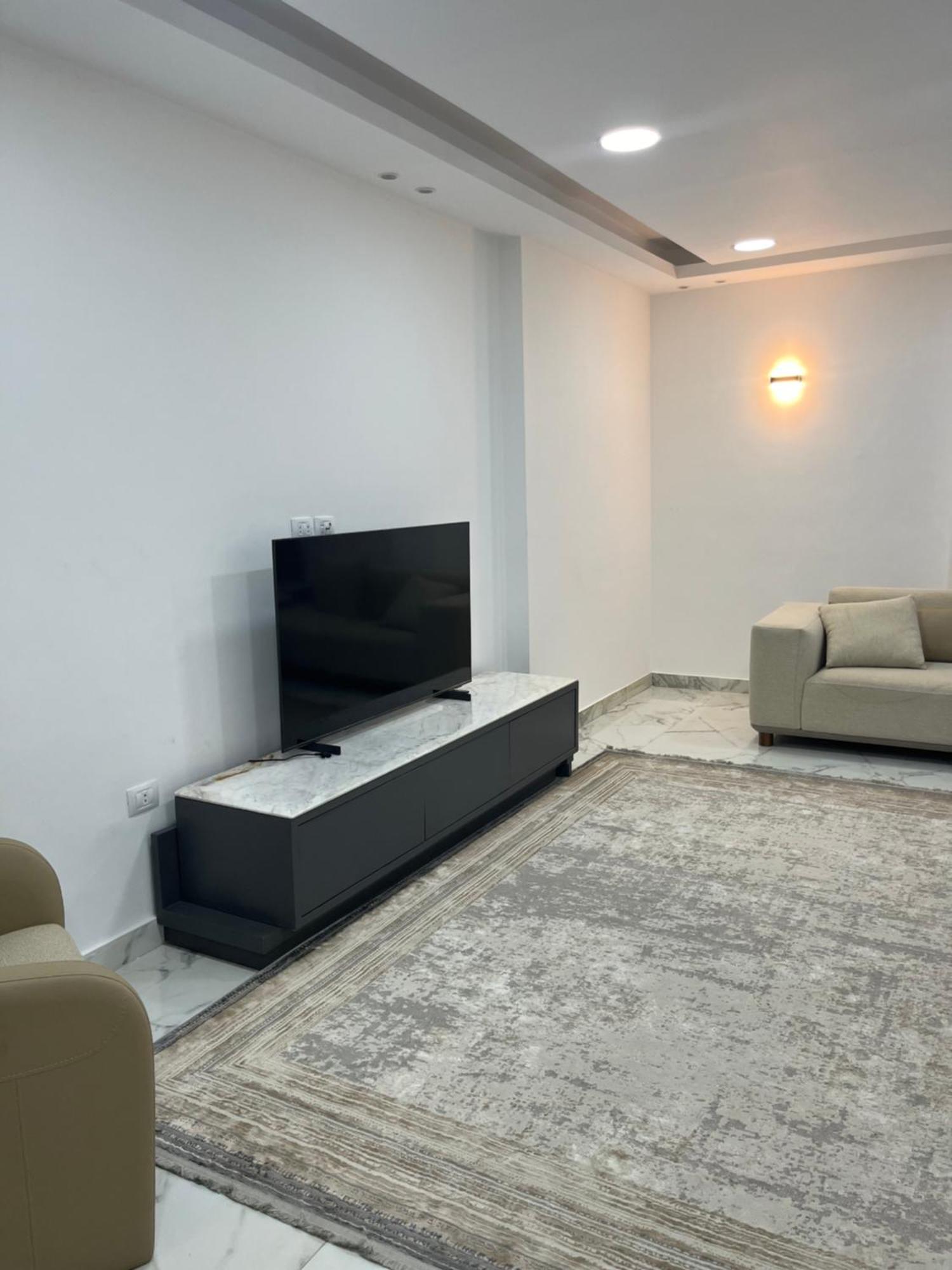 3 Bedroom Luxury Rehab Apartment